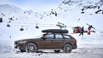 Strešný box Hapro Nordic 10.8 Brilliant Black