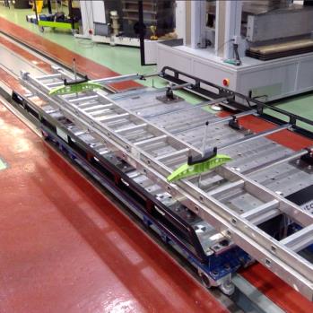 Nosič rebríkov AUTO RACK Easy Clamp Wide