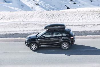 Strešný box Hapro Traxer 6.6 Brilliant Black